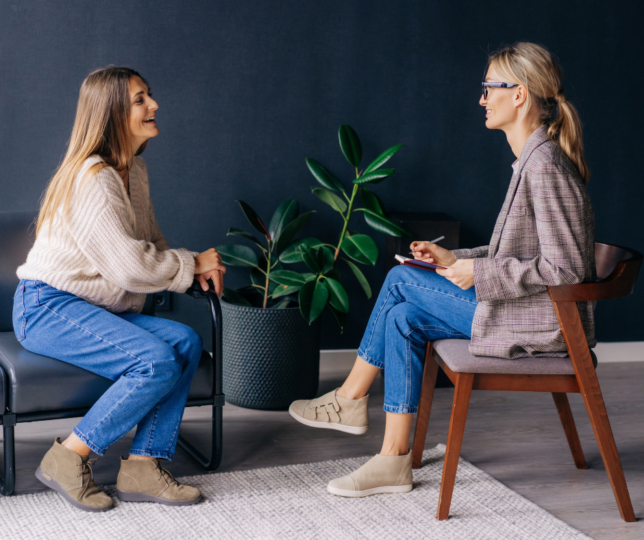 Two women talking in a coaching session. The purpose of this blog is to show you how to have simple but great coaching conversations. Two women talking in a coaching session. The purpose of this blog is to show you how to have simple coaching conversations that drive high performance.